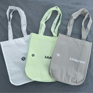 Lululemon Tote Bags